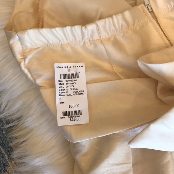 NWT Charlotte Ruse Mini Bow Dress - Picture 4 of 6